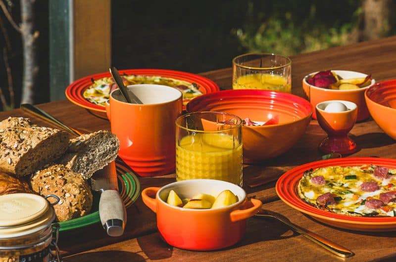 Pour plein de bonnes idées pour faire du petit déjeuner en camping, un agréable repas, c'est par ici. Un article du blog Pour un bonheur simple.