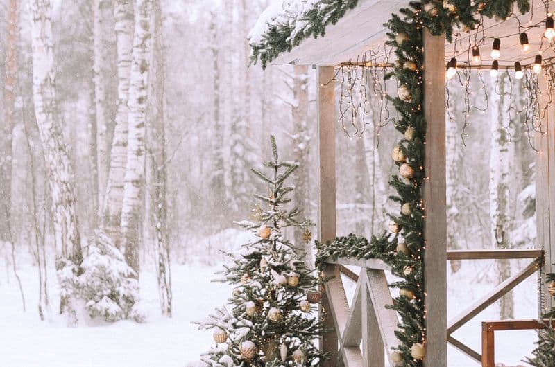 Moments simples et doux de Noël et du temps des fêtes. Un visuel au soutien d'un article du blog Pour un bonheur simple.