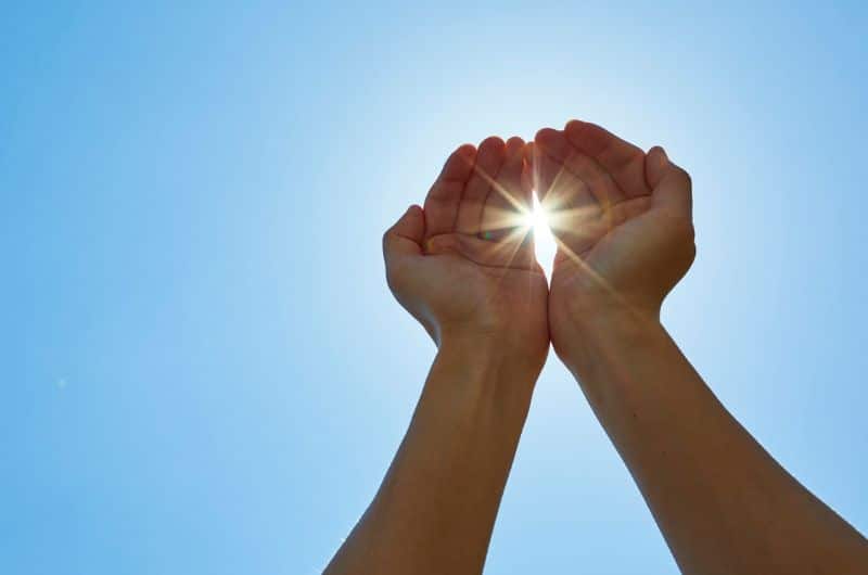 Les mots ont le pouvoir de guérir bien des maux. Un image au soutien d'un article du blog Pour un bonheur simple.
